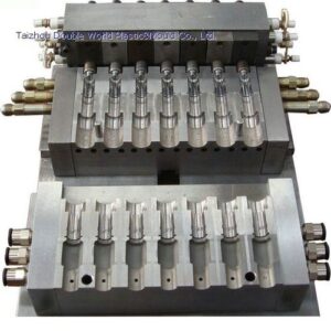 Многорезонаторная форма для инжекционной экструзии, DDW-IBM, Taizhou Double World Plastic&Mould Co., Ltd.