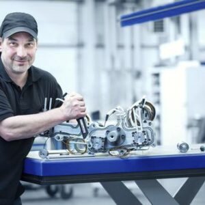 Система горячих каналов для использования в автомобилях, , Meusburger Georg GmbH & Co KG